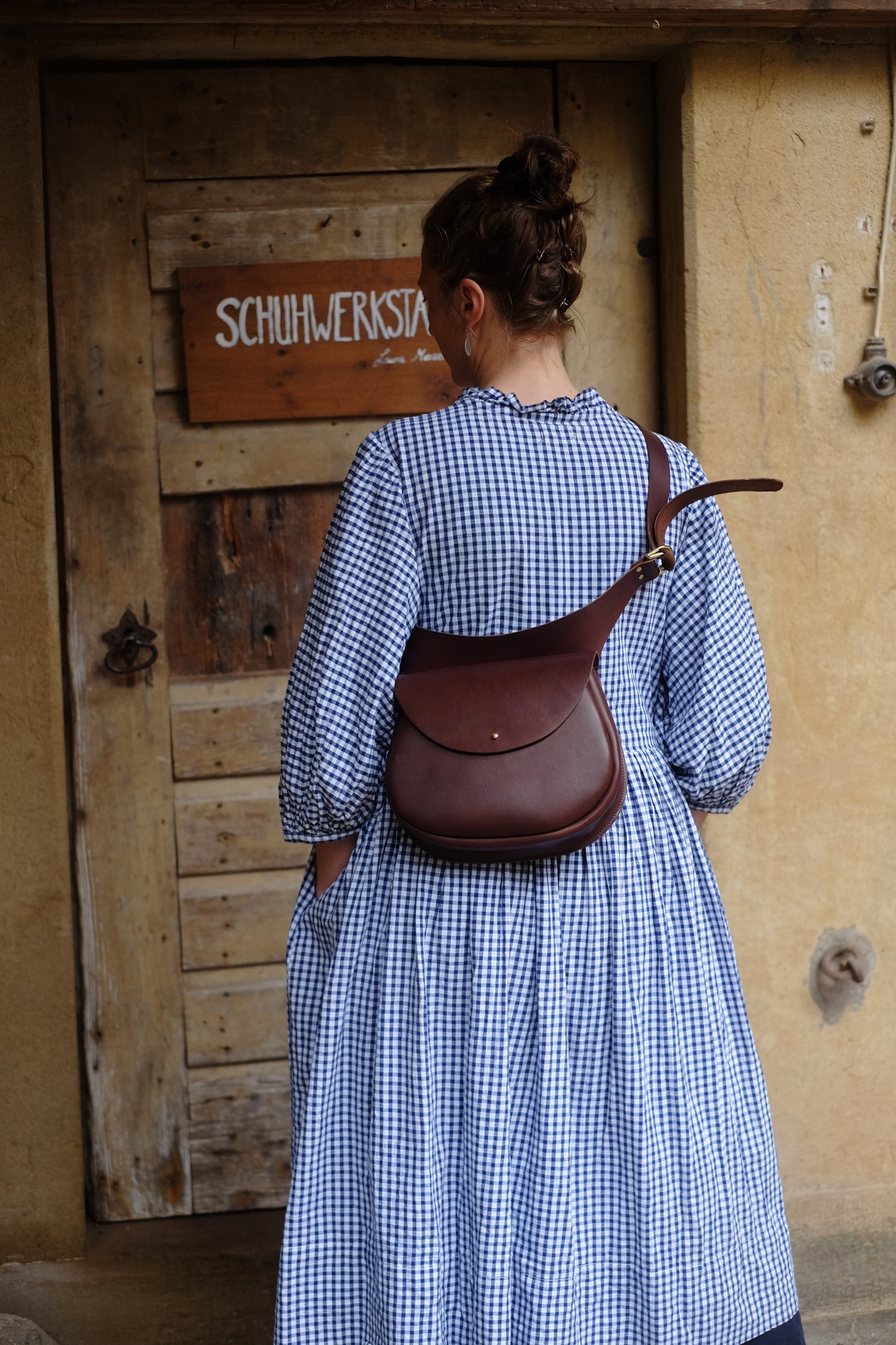 Gürteltasche dunkelbraun "Die große Schwester"